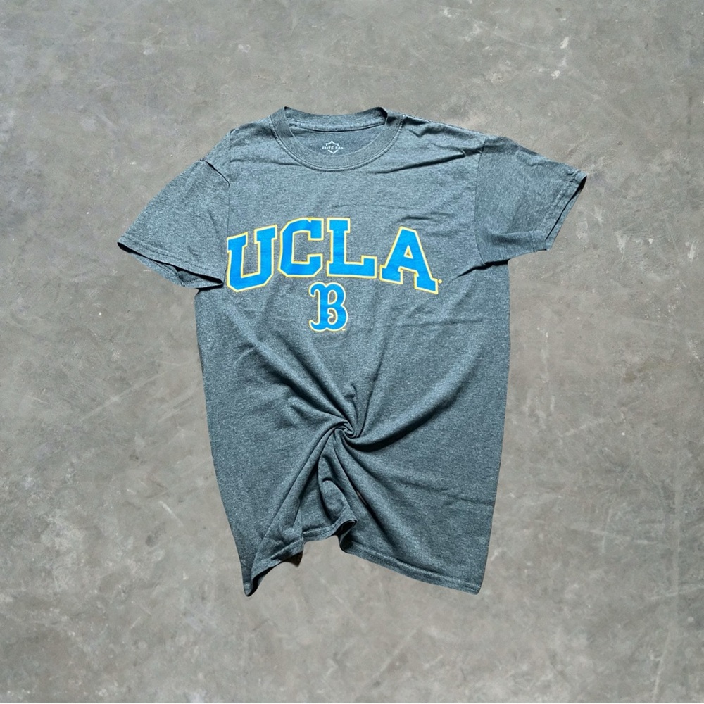☀️ UCLA Bruins College Graphic Tee Mens Size Small Gray/Blue